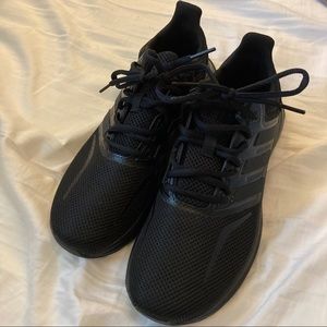 NWOT Black Adidas!